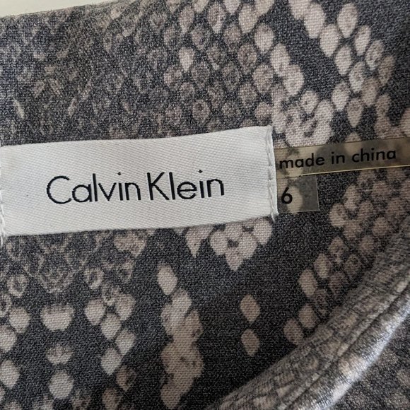 Calvin Klein Sheath Dress - Snakeskin Sleek Belt Silver Grey Fitted Slit Size 6 - Picture 8 of 15